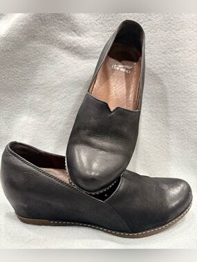 Dansko Liliana Black Burnished Leather Wedge Size 38